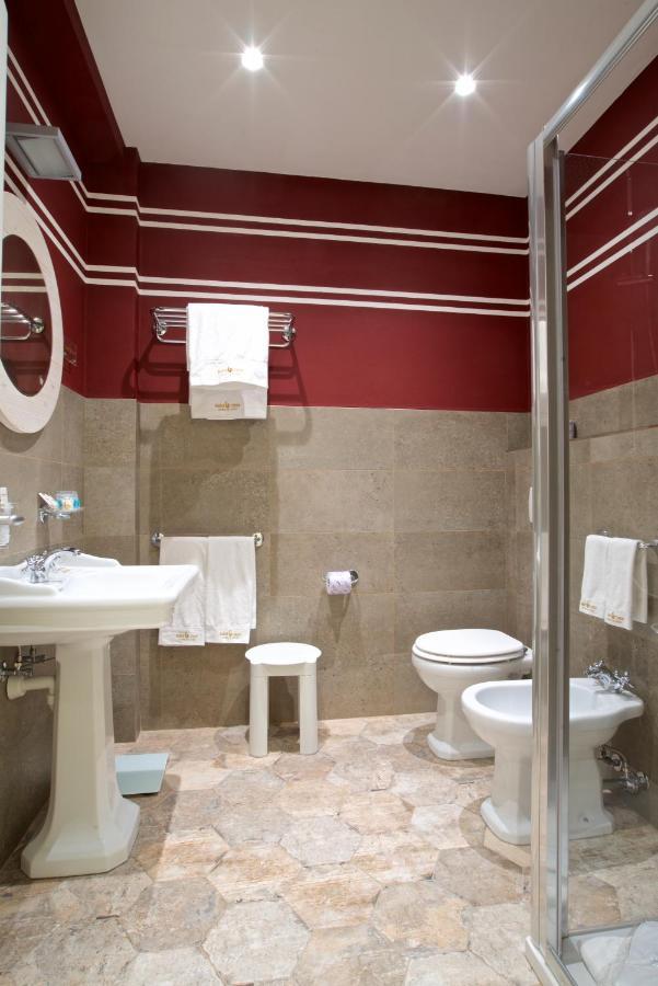 Design Suite Tirano Εξωτερικό φωτογραφία